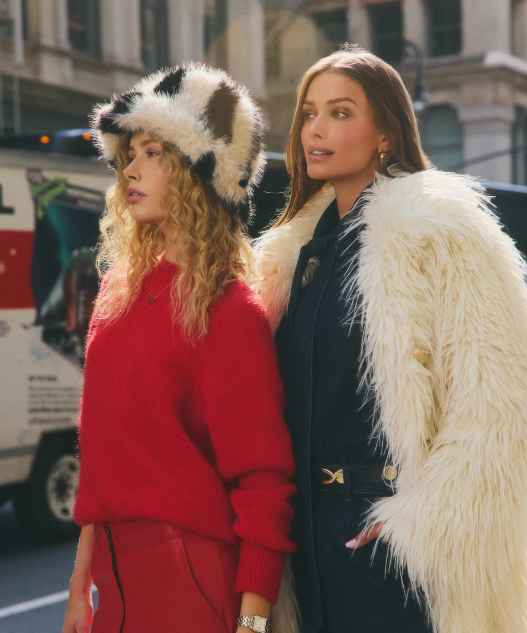 IBANA Bucket hat - Fur | < Hoeden En Petten