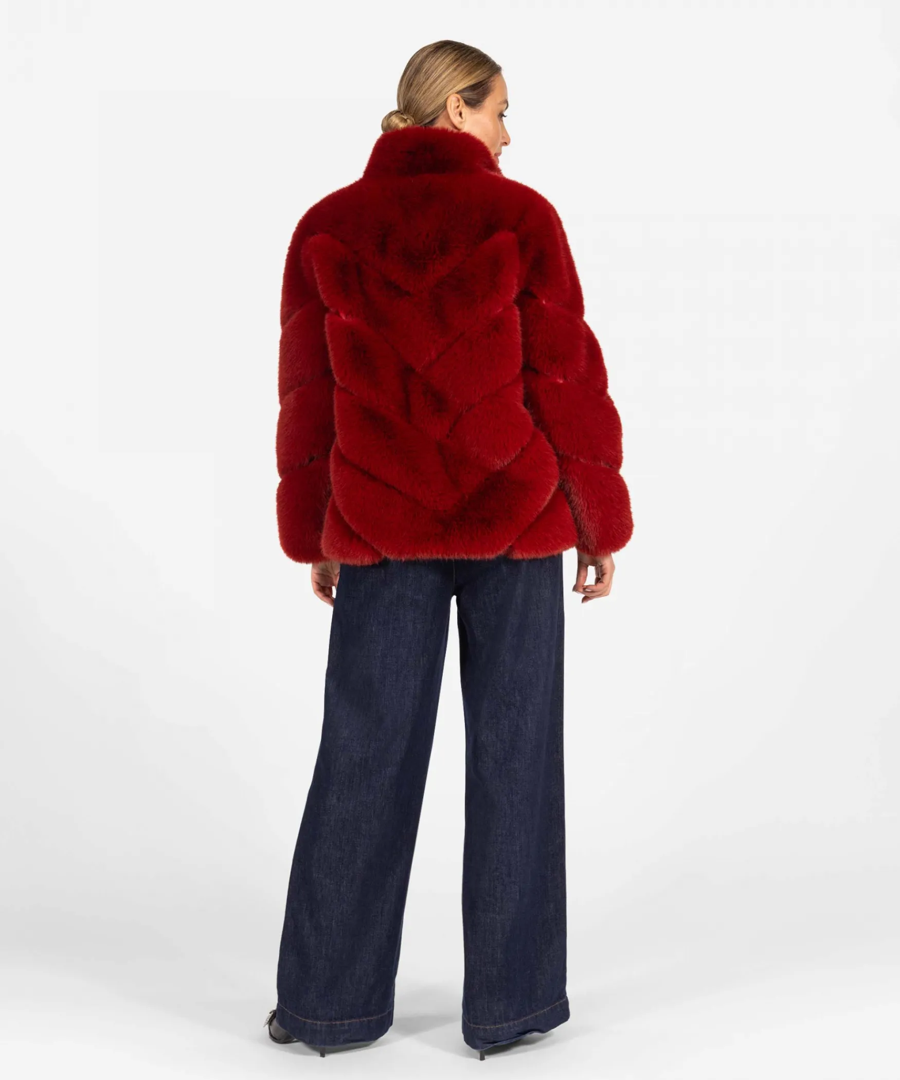 IBANA Cyntilla | < Faux Fur