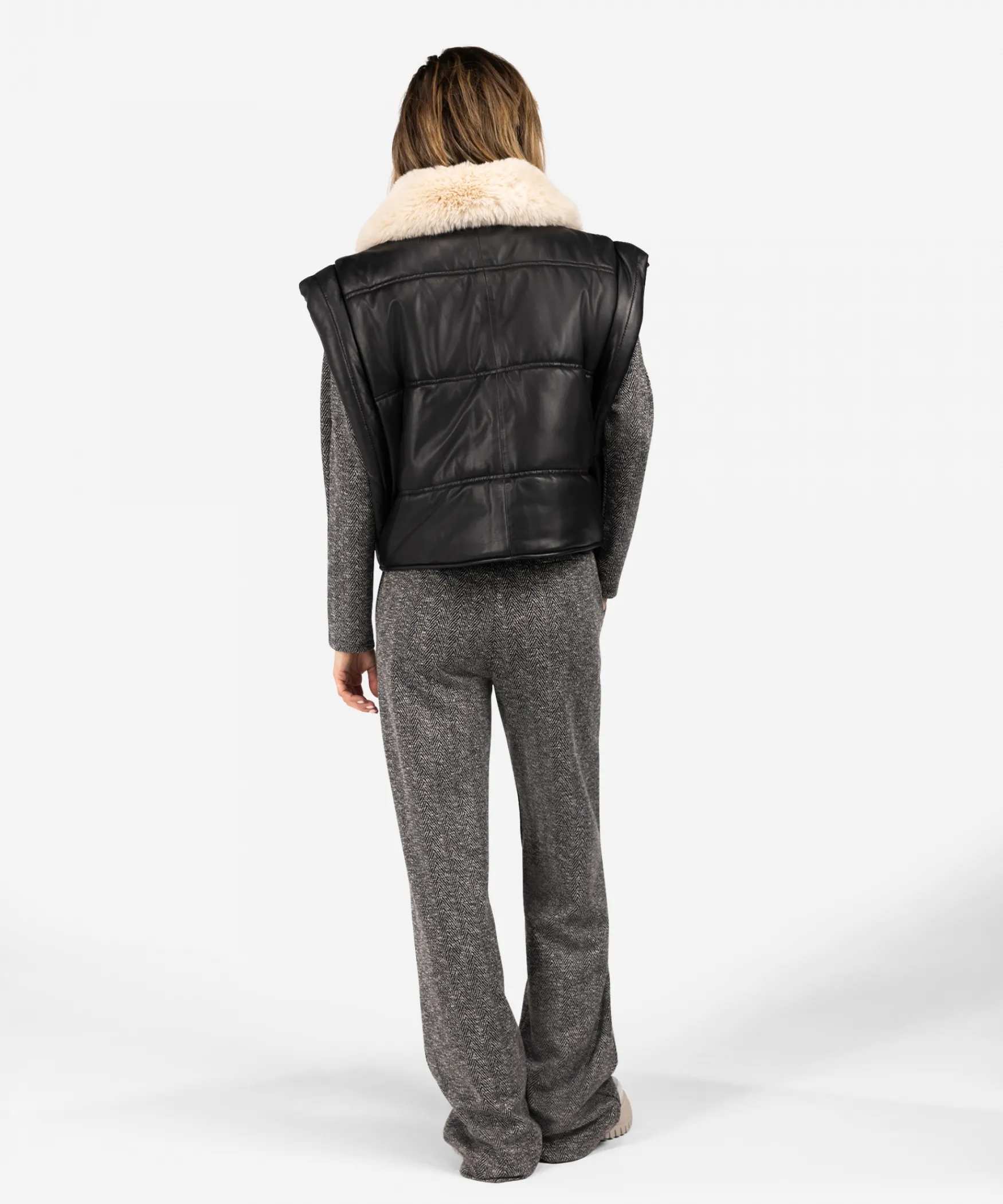 IBANA Joelle | Black< Gilet | Gewatteerd