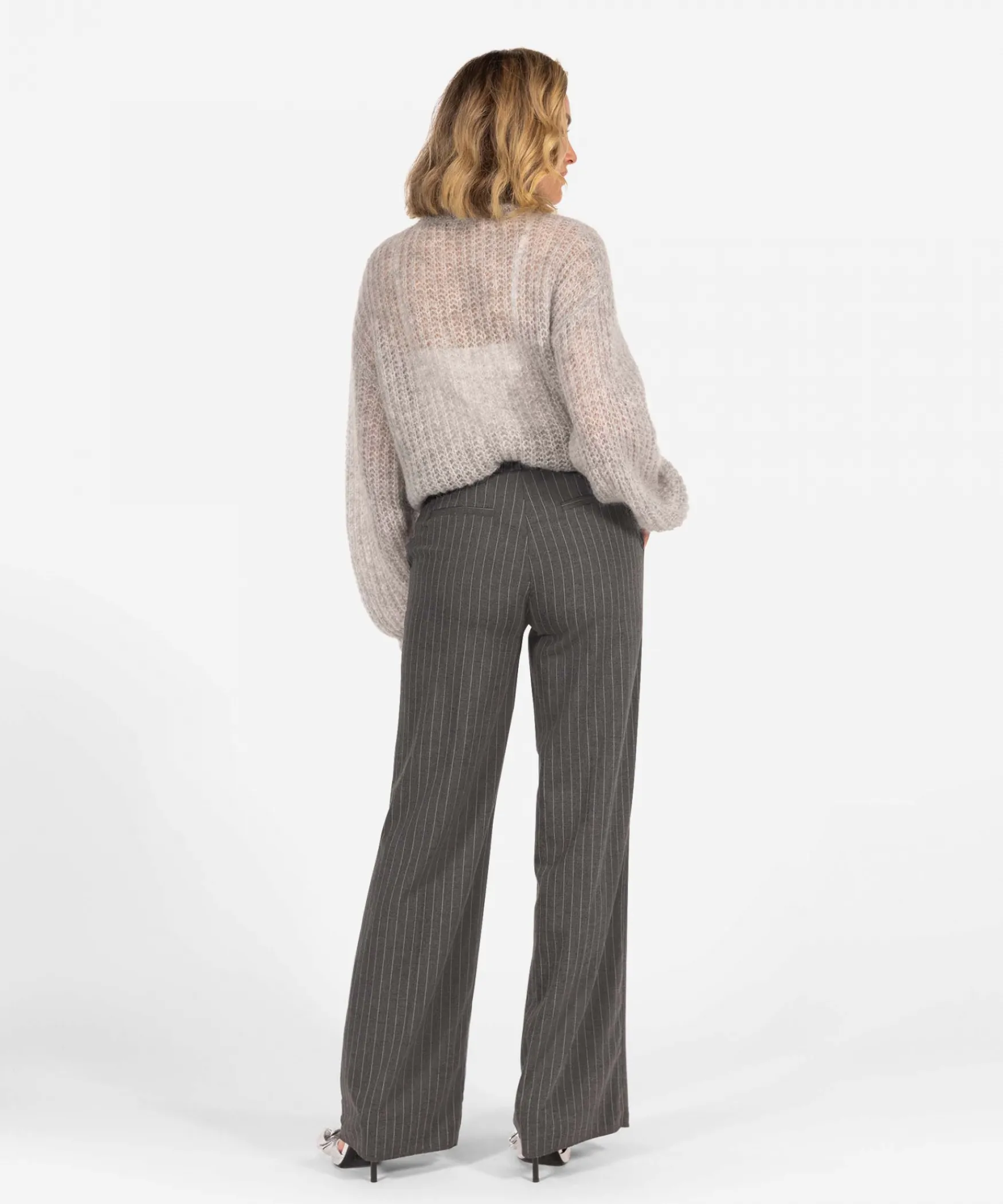 IBANA Posmy | < Mid Waist | Wide Fit